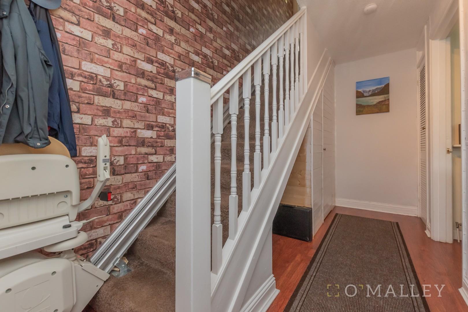 6. Hallway - Copy.jpg